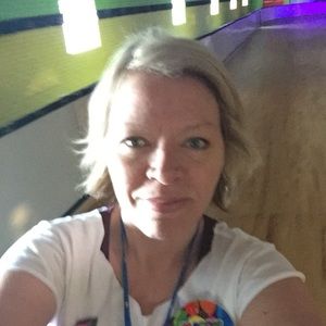 Meet your Posher, Angela